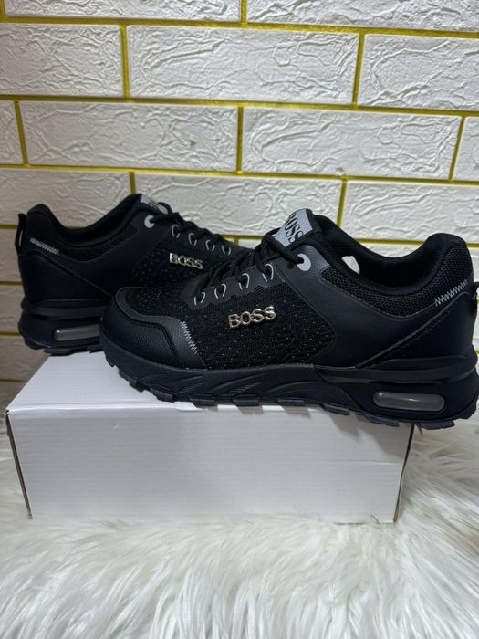Adidași pentru bărbați