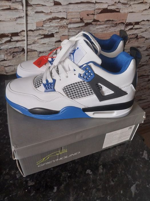 Кроссовки мужские. Новые.