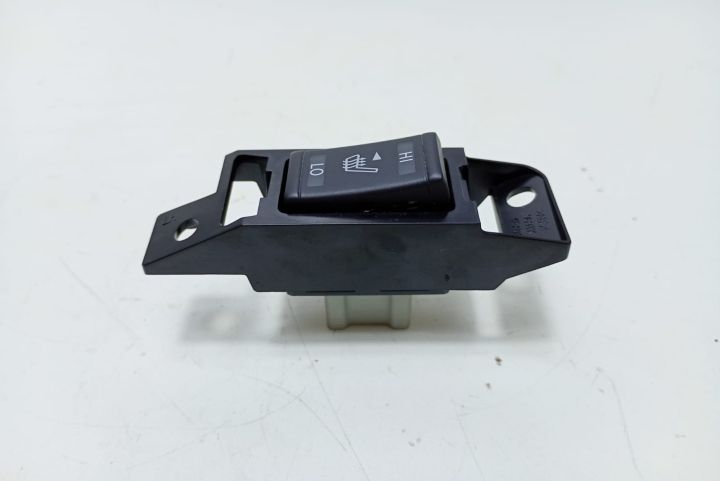Buton incalzire scaun Nissan Qashqai a 2-a generatie J11