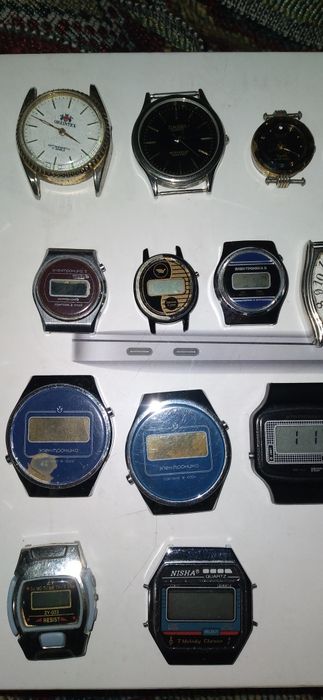 Часы разные. Смотрите 5фото. Читайте описании.