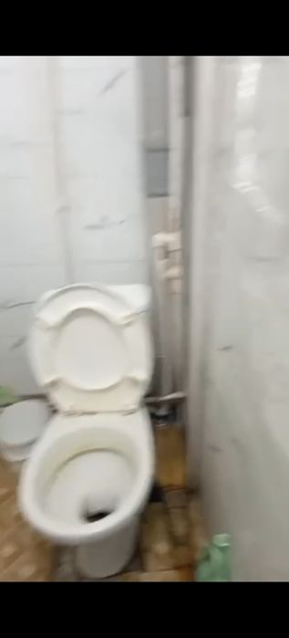 Сдаётся квартира на Чиланзаре 6 квартале 1ком галерейка семье 250у.е