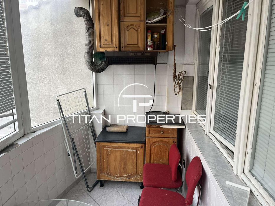 Дава се под наем Двустаен апартамент в Варна, Трошево - 65 кв.м за 425 € - Снимка #7