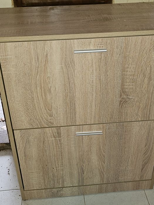 Шкаф за обувки с две чекмеджета