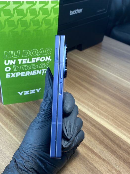Samsung Galaxy Z Fold6 / Garanție 12 luni / 256 Gb / Ca Nou