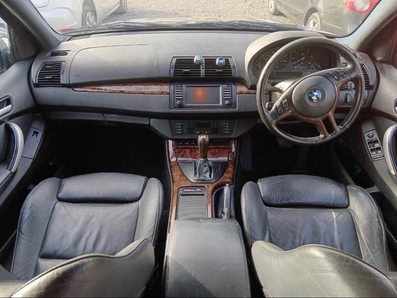 На части BMW X5 3.0d