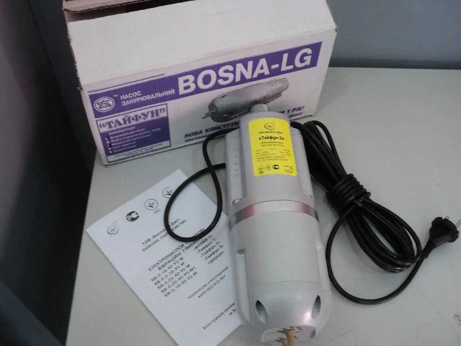 Pompa submersibila Bosna Tayfun 2 pentru puturi si fantani