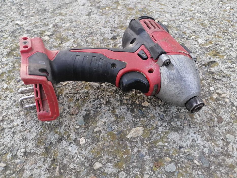 Impact cu cap BIT Miluawkee M18 Nu Porneste