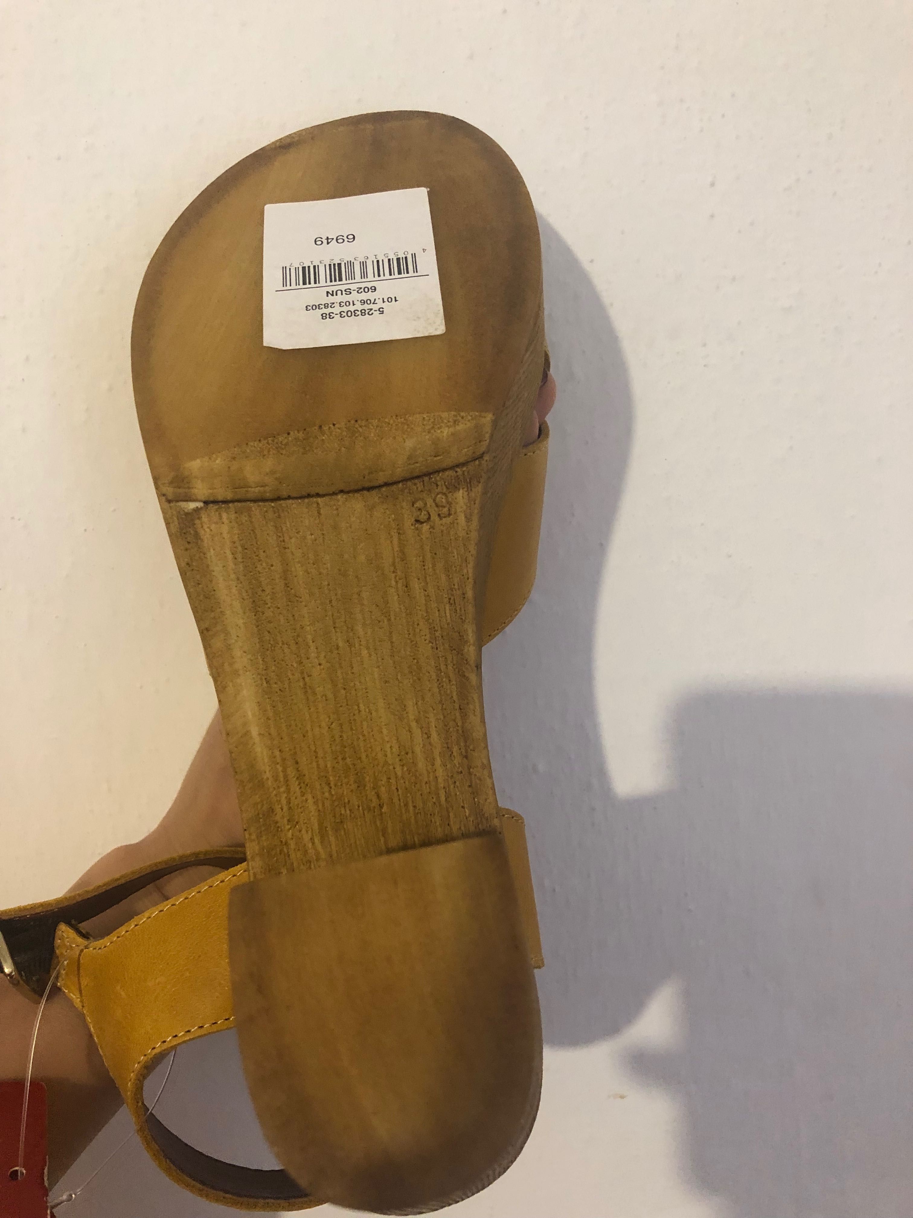 Sandale cu platforma din piele naturala