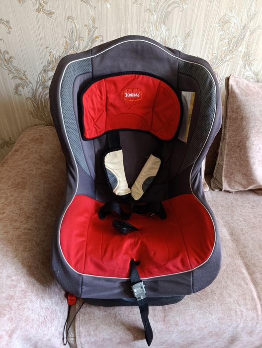 Продаётся детское автокресло.