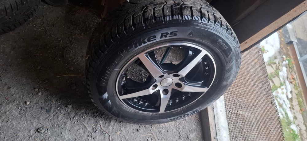Продам зимние диски с резиной