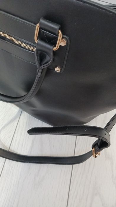 Poseta tip shopper bag din piele