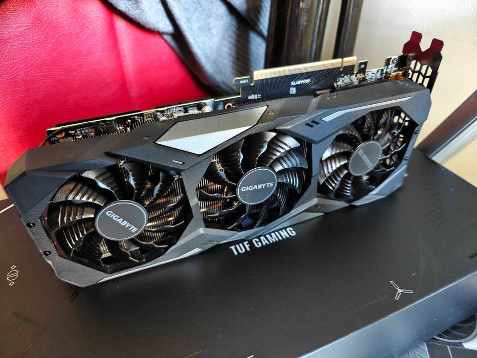 gigabyte RTX 2070 Super 8GB