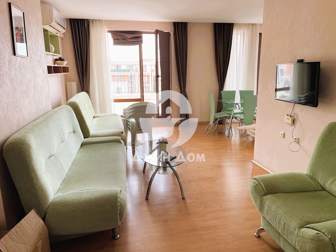 Продава се Тристаен апартамент в Свети Влас - 139 кв.м за 1547 €/кв.м - Снимка #2