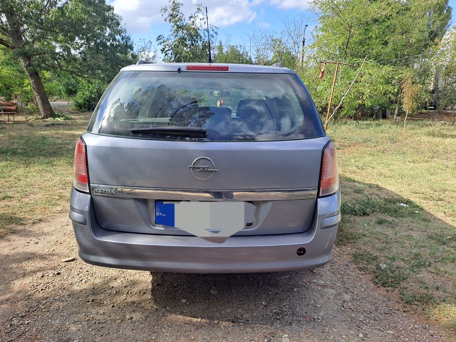Vând Opel astra h, 2006, 1.6 6 valve