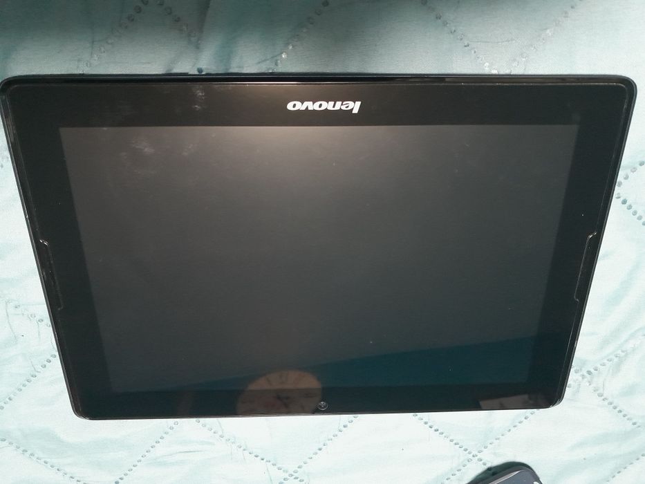 Vand tableta Lenovo A7600F defecta