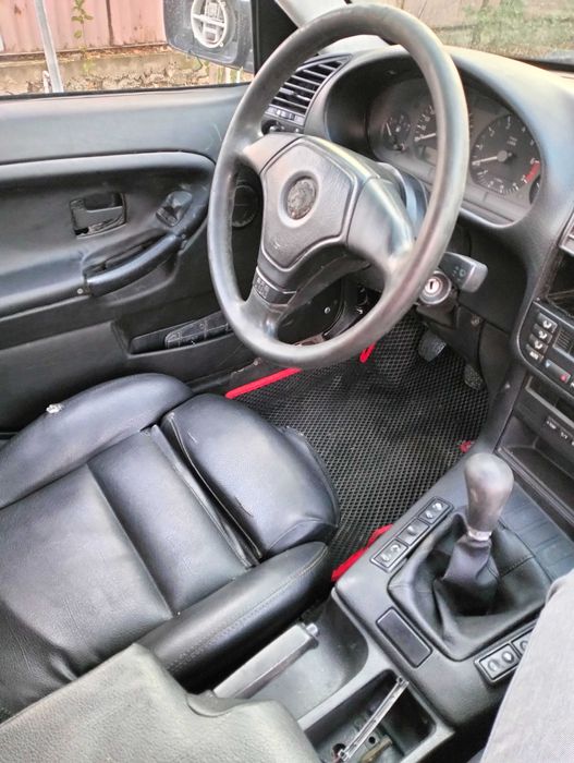 Продам БМВ е 38 срочна