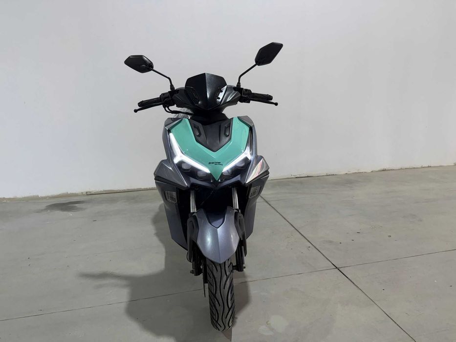 Scuter NVH turcoaz 125 CU PERMIS pe benzina CIV inclus Agramix