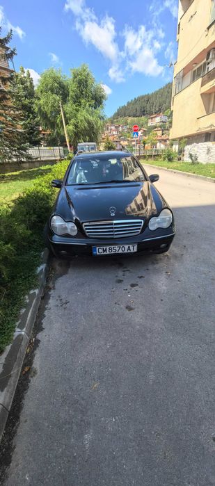 Мерцедес ц240 4х4 на части 2000 лв цял