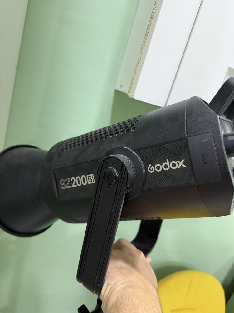 Godox SZ200 Bi godox