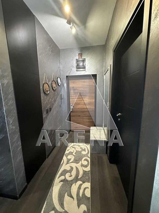 Продава се Тристаен апартамент в Пловдив, Кършияка - 106 кв.м за 2350 €/кв.м - Снимка #12