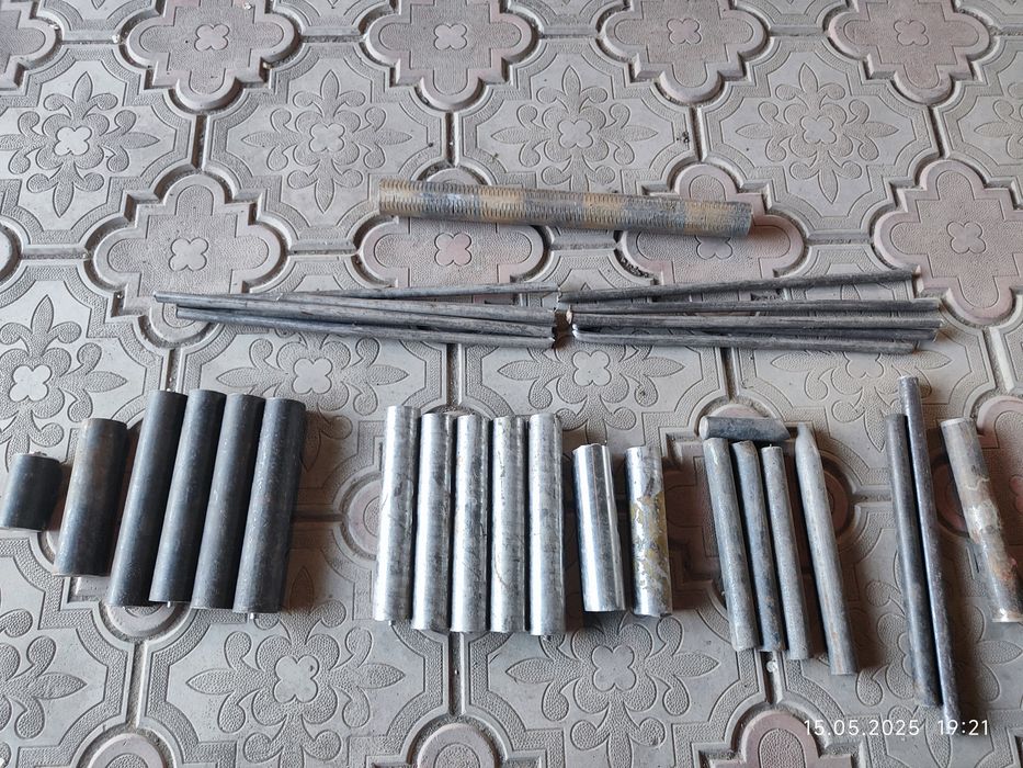 Продам прутки нержавейки и бронзы.