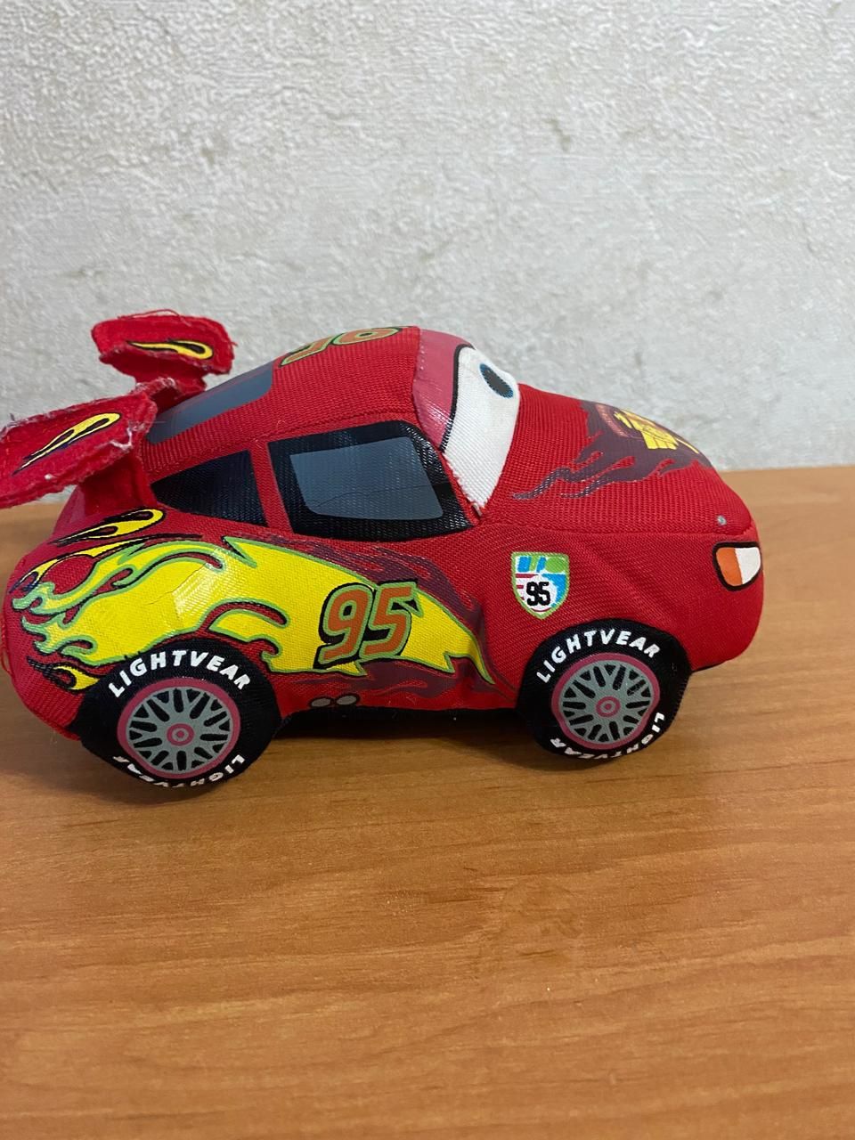 Молния МакКуин (Lightning McQueen)