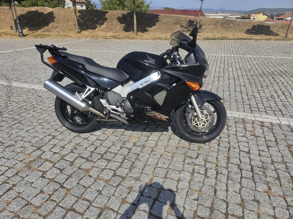 Honda VFR 800 Fi/cbs RATE FIXE