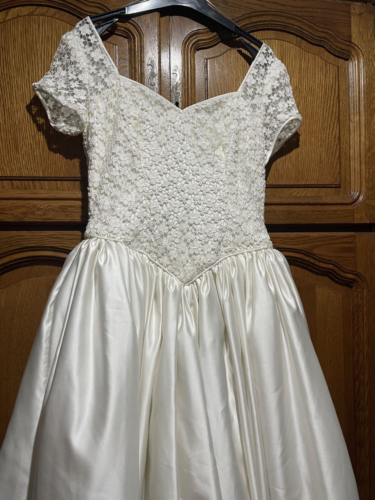 Rochie mireasa marimea S