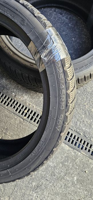 225 45 R 19 Nankang iarna o buc