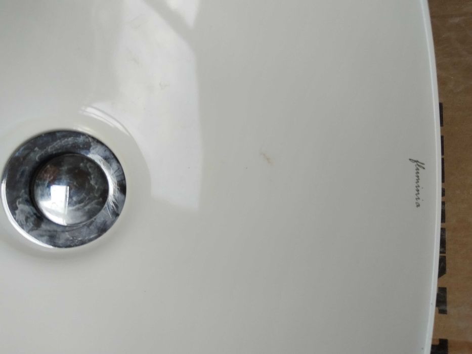 Lavoar, chiuveta ceramica alba pentru montaj pe blat