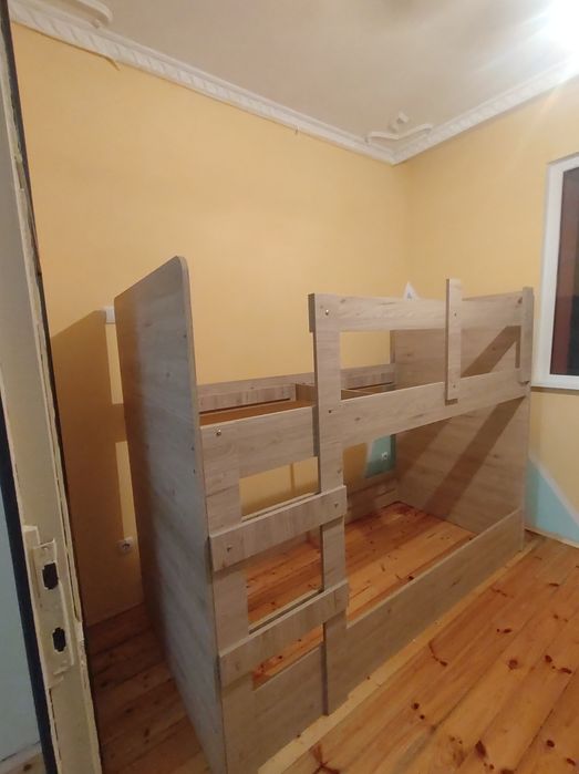 Двуетажно детско легло