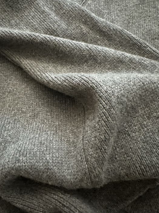 Pulover ZARA deosebit oversize