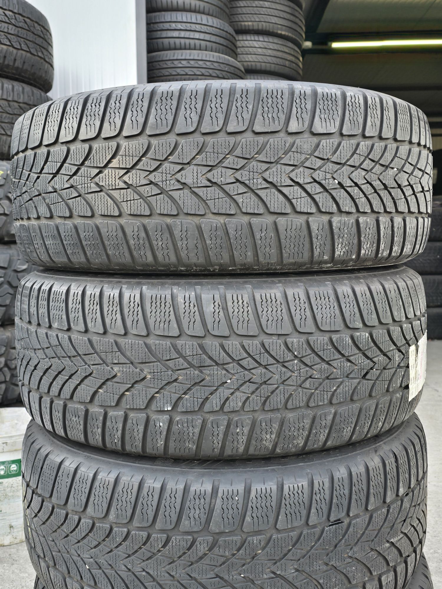 4 Броя 225/55/17 Dunlop 2x5,8mm 2x5mm
