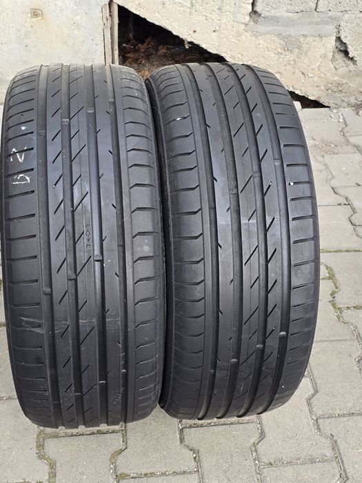 235 45 19 Nokian