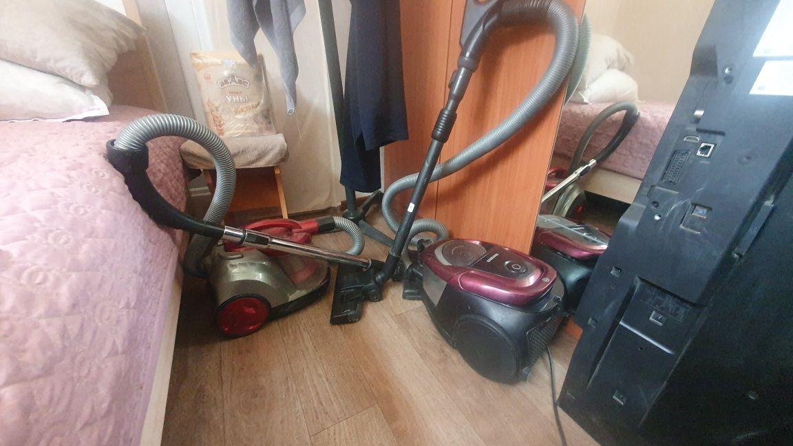 Продаю   пылесос