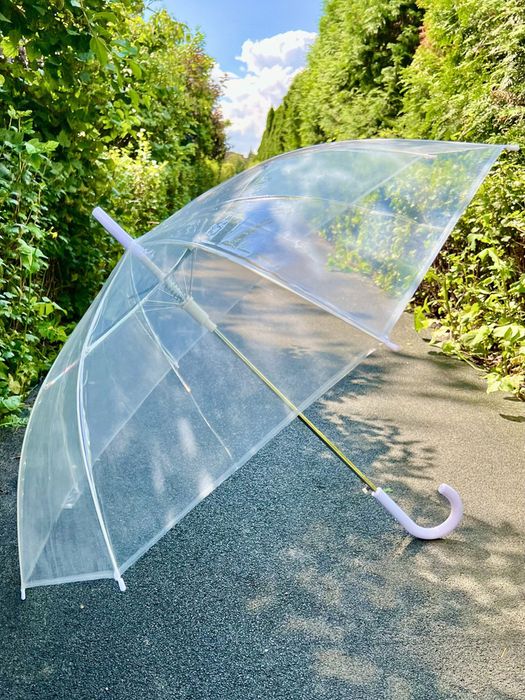Прозрачный зонтик