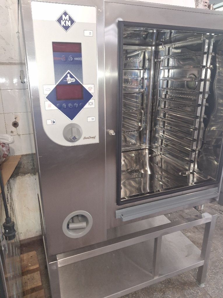 Конвектомат професионален MKN
