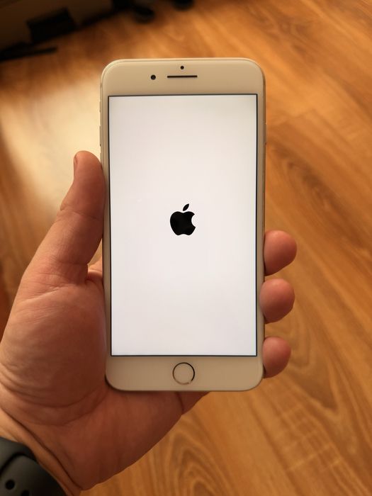 Iphone 8 plus impecabil