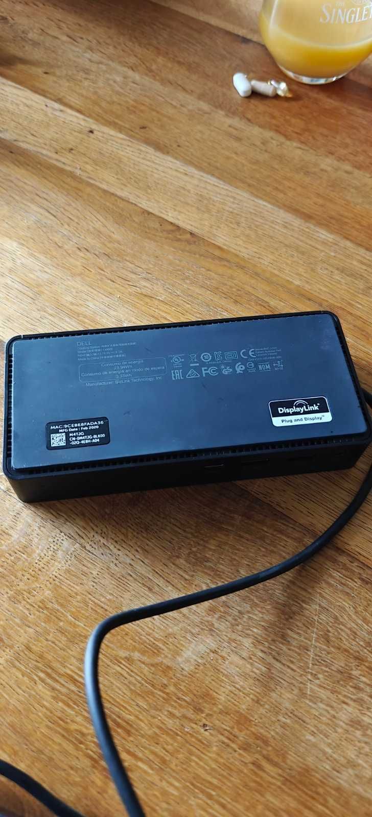 Докинг станция Dell D6000 със зарядно 130w
