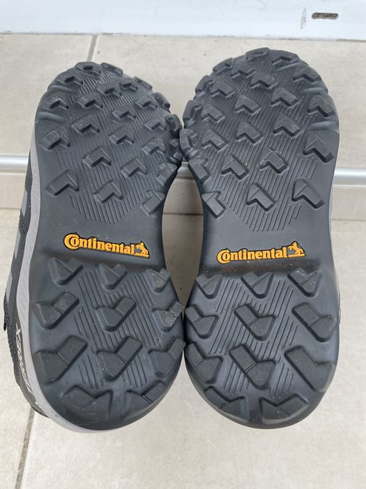 Adidas Terrex Continental