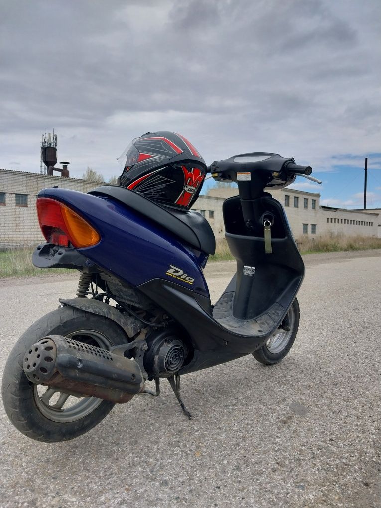 Продам скутер хонда дио 34 / Honda dio 34 ( 50cc 2t) Шлем в комплекте