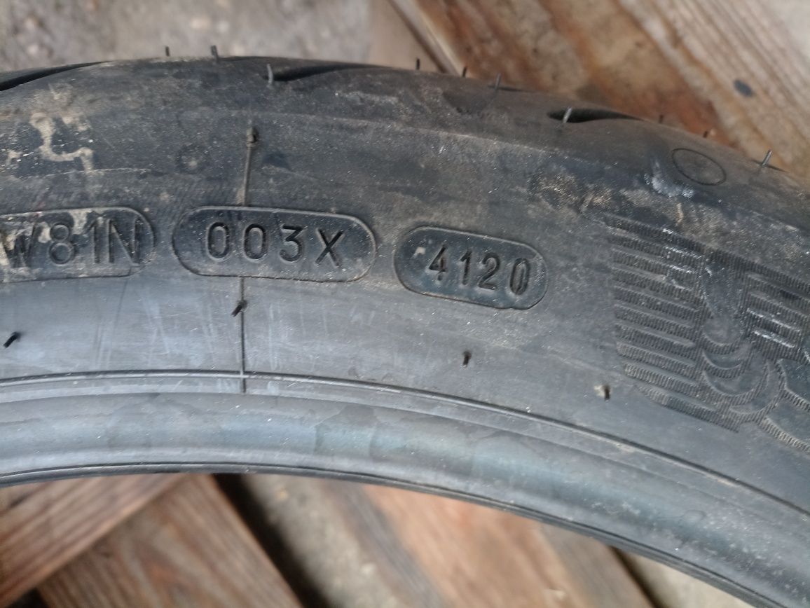 O anvelopa NOUA Michelin 3.25 B19 dot 4120