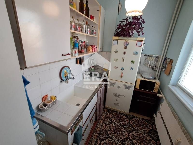 Продава се Тристаен апартамент в Варна, Възраждане 1 - 90 кв.м за 907 €/кв.м - Снимка #6