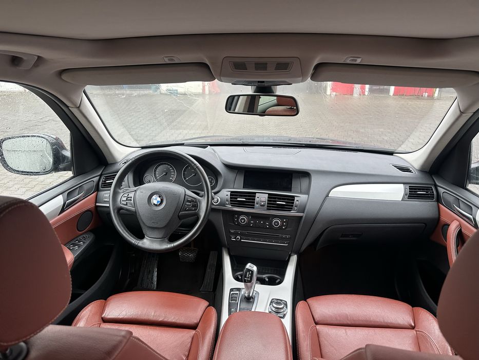 BMW X3 X-drive, Automat, Piele, Navi, Panoramic, Head up, Xenon