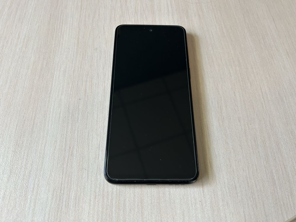 Продавам Motorola G13 128/4GB