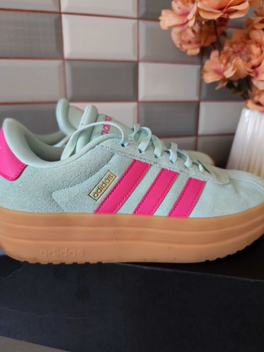 Pantofi Adidas dama