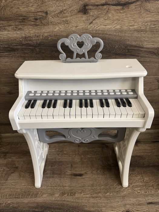 Детско музикално пиано
