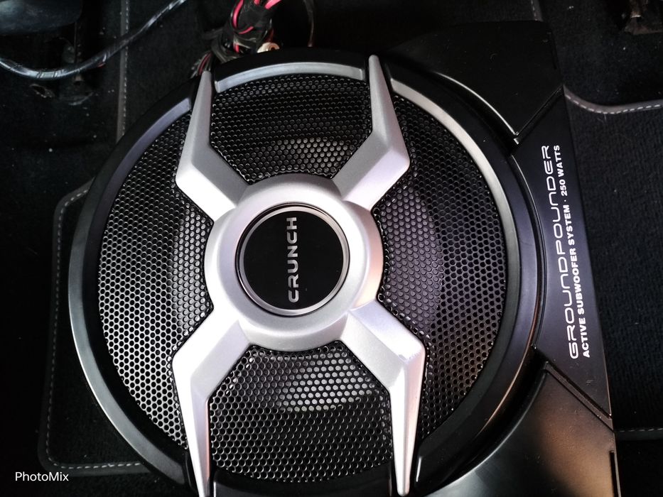 Vand subwoofer activ Crunch Gp 508