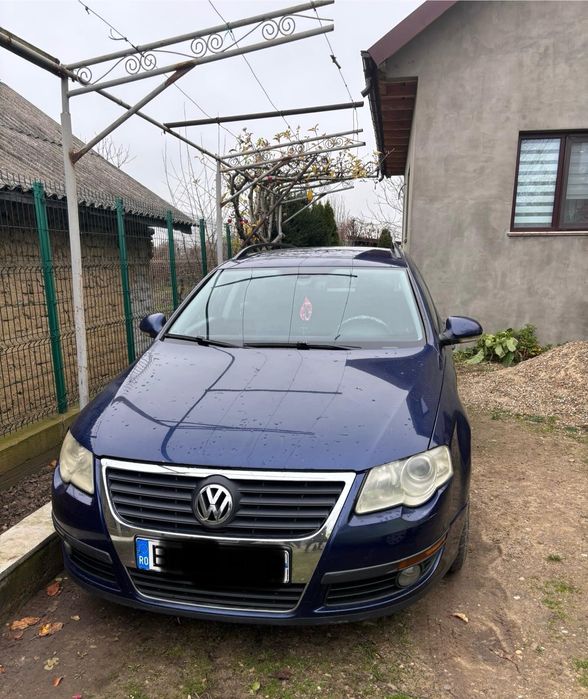 Vând Volskwagen Pasat