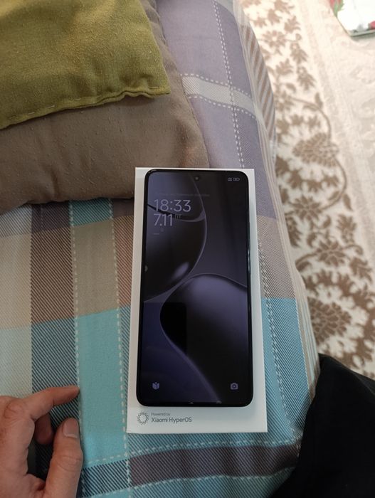 Продается телефон